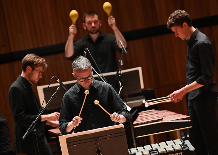 Reich: Music for 18 Musicians